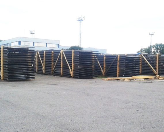 Roofs of storage bunkers